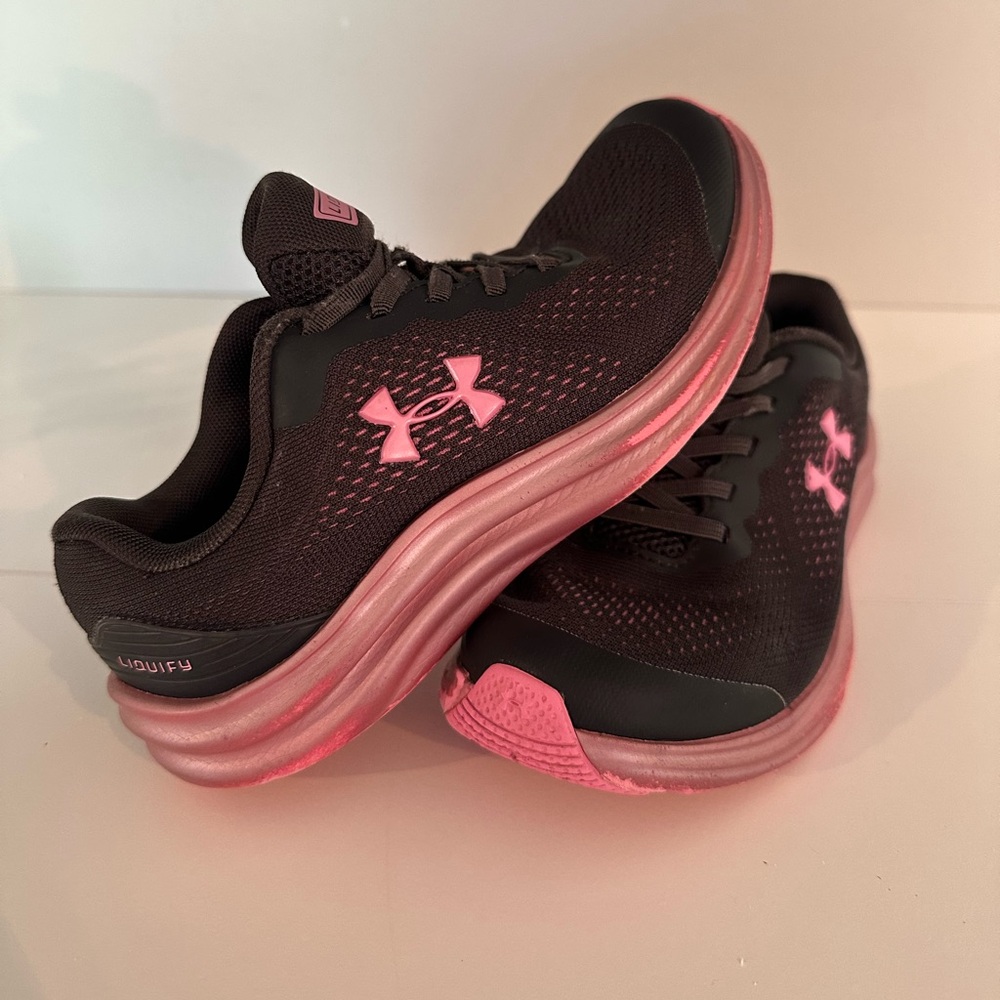 Under Armour Liquify Girl’s Shoes Size 13K